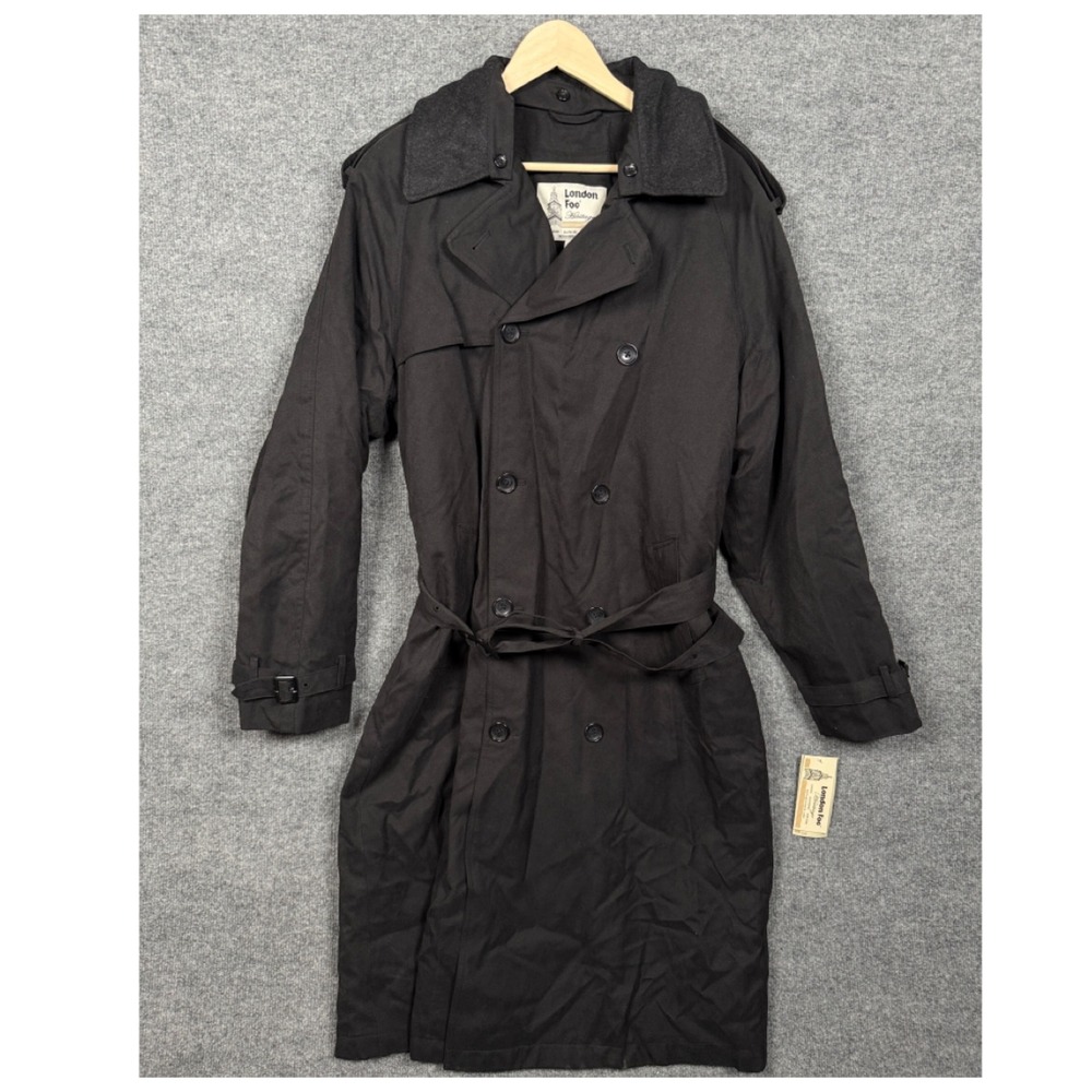 London Fog Mens Size 40L Trench Coat Black  Double Breasted Lined Belted Buckle